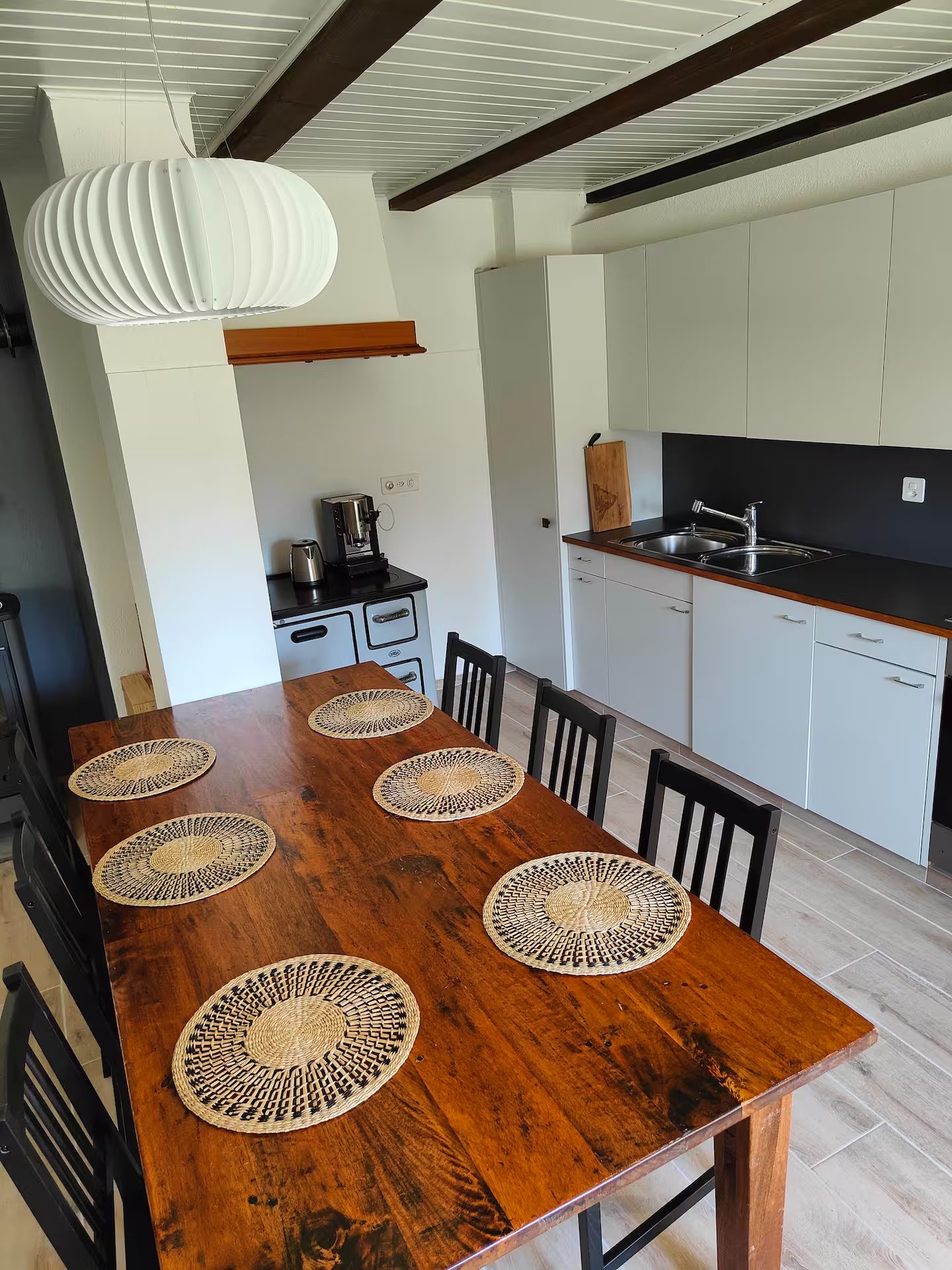 Table à manger pour 8 personnes